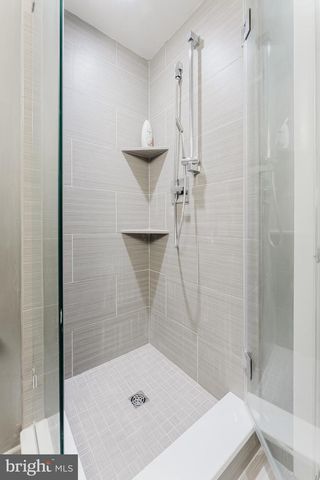 6543 JAY MILLER DR, Falls Church, VA 22041
