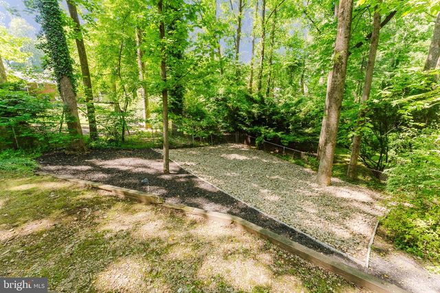 6543 JAY MILLER DR, Falls Church, VA 22041