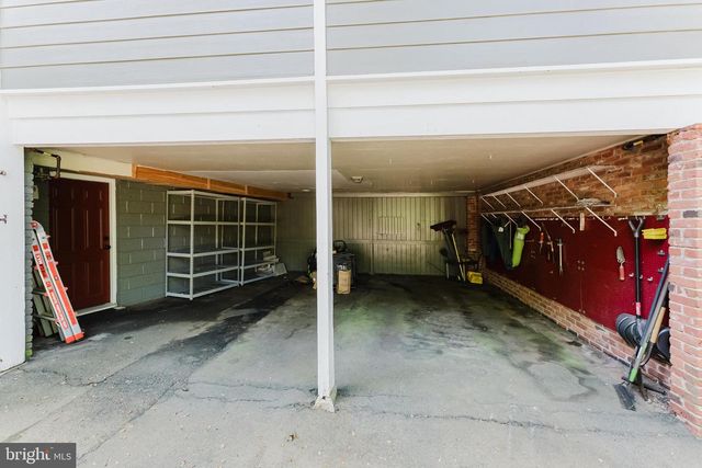 6543 JAY MILLER DR, Falls Church, VA 22041