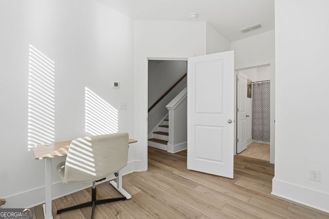 1519 Layton Lane NW, Atlanta, GA 30318