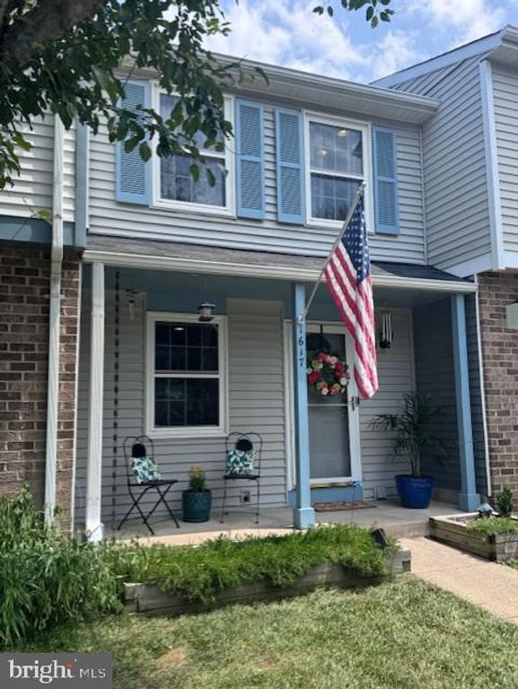 1617 PURPLE SAGE DR, Reston, VA 20194