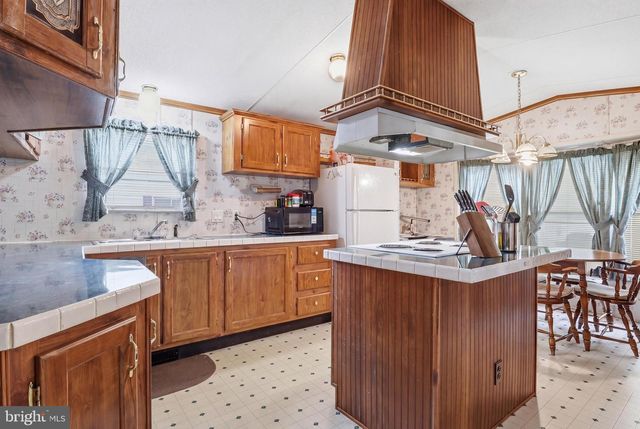 409 VENICE AVENUE, Carlisle, PA 17015