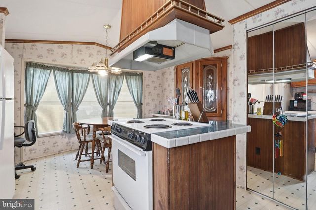 409 VENICE AVENUE, Carlisle, PA 17015