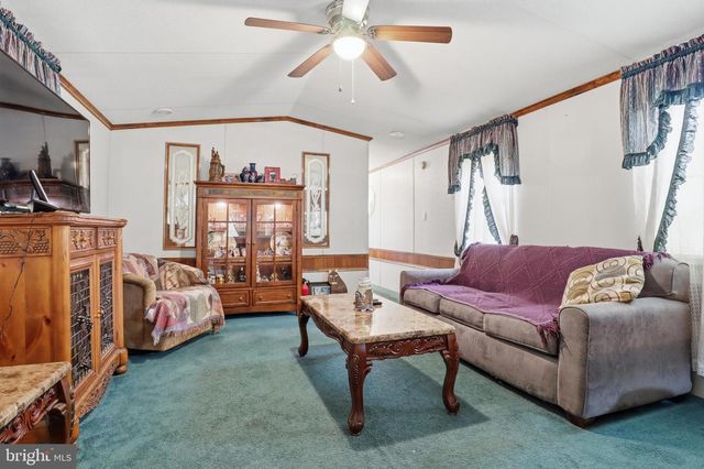 409 VENICE AVENUE, Carlisle, PA 17015