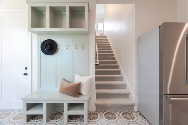 5805 Chesterfield Ave, Austin, TX 78752