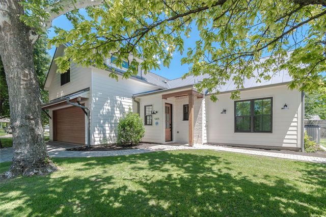 5805 Chesterfield Ave, Austin, TX 78752
