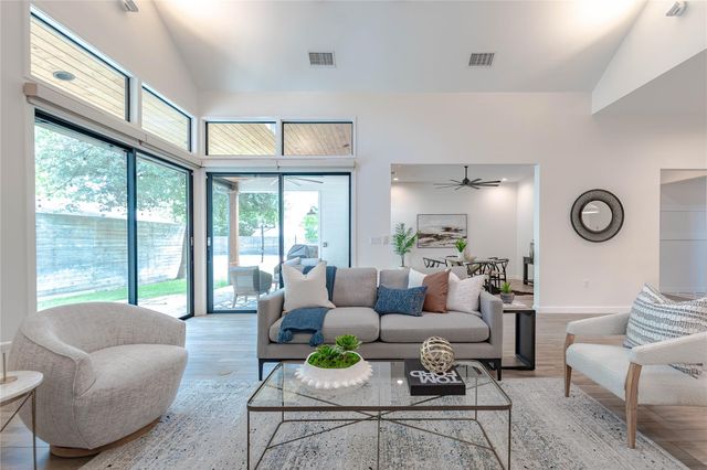5805 Chesterfield Ave, Austin, TX 78752
