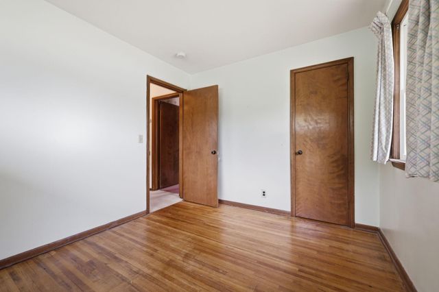 6319 Unity Avenue N, Brooklyn Center, MN 55429