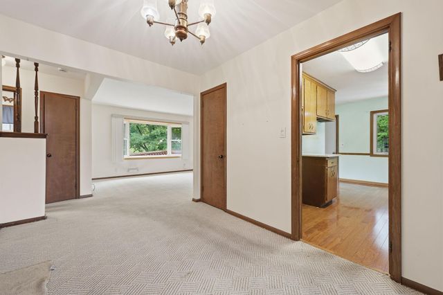 6319 Unity Avenue N, Brooklyn Center, MN 55429