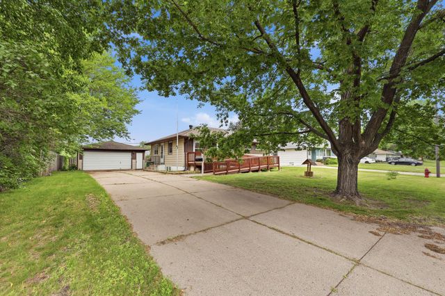 6319 Unity Avenue N, Brooklyn Center, MN 55429