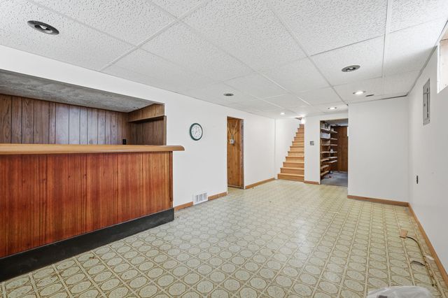 6319 Unity Avenue N, Brooklyn Center, MN 55429
