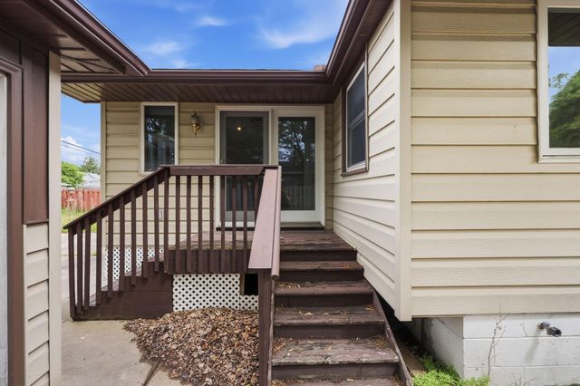 6319 Unity Avenue N, Brooklyn Center, MN 55429