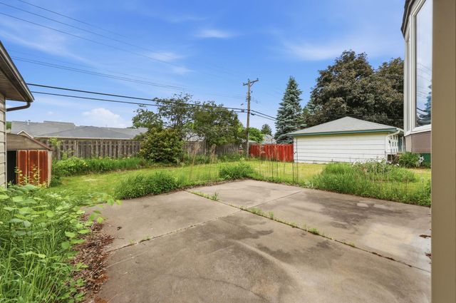 6319 Unity Avenue N, Brooklyn Center, MN 55429