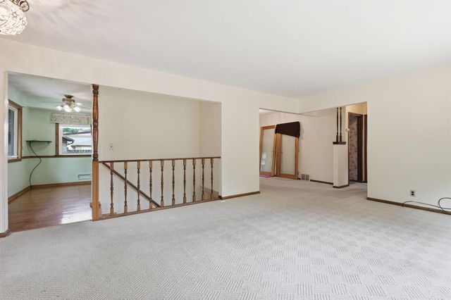6319 Unity Avenue N, Brooklyn Center, MN 55429