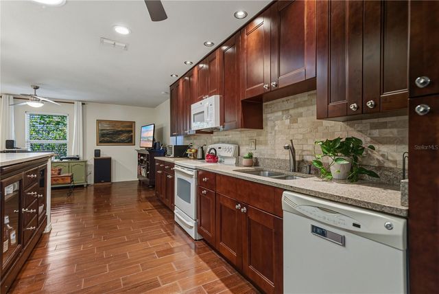 2927 MACALPIN DRIVE S 9, Palm Harbor, FL 34684