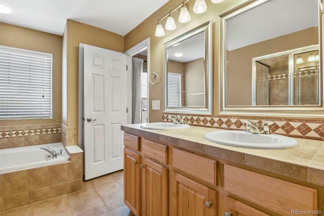 22716 E Ottawa Place, Aurora, CO 80016