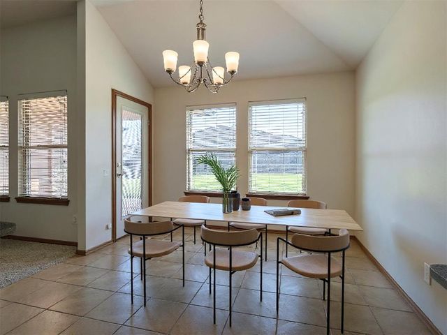 6912 NW 155th Terrace, Edmond, OK 73013