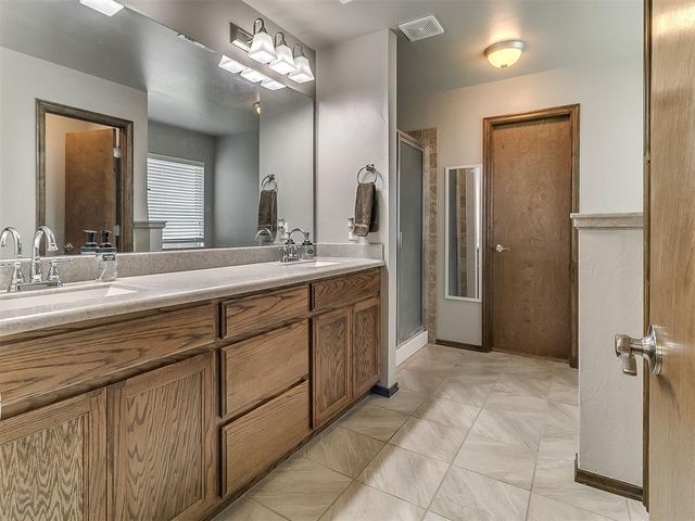 6912 NW 155th Terrace, Edmond, OK 73013