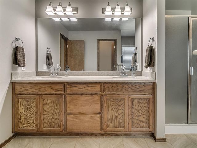 6912 NW 155th Terrace, Edmond, OK 73013