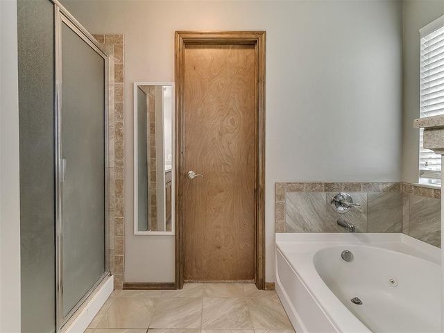 6912 NW 155th Terrace, Edmond, OK 73013