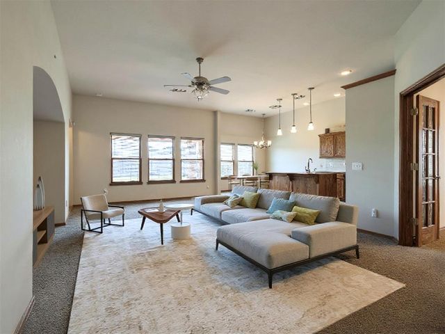 6912 NW 155th Terrace, Edmond, OK 73013