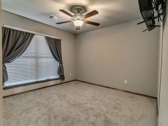 6912 NW 155th Terrace, Edmond, OK 73013