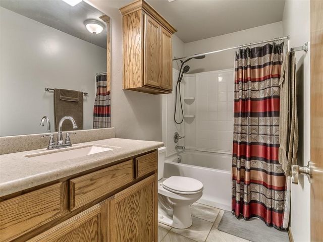 6912 NW 155th Terrace, Edmond, OK 73013