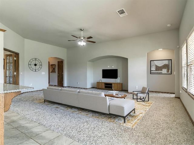 6912 NW 155th Terrace, Edmond, OK 73013