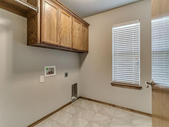 6912 NW 155th Terrace, Edmond, OK 73013