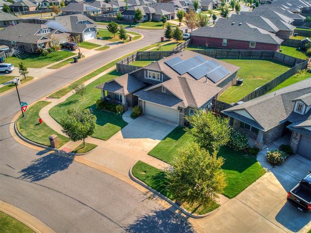 6912 NW 155th Terrace, Edmond, OK 73013