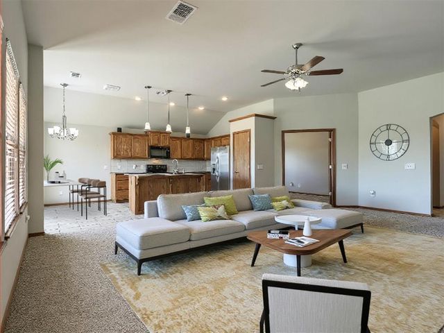 6912 NW 155th Terrace, Edmond, OK 73013