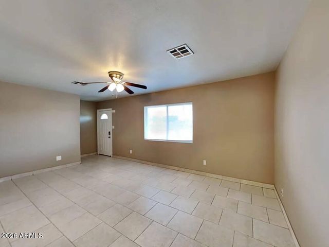 5047 W Tuckey Ln Way, Glendale, AZ 85301