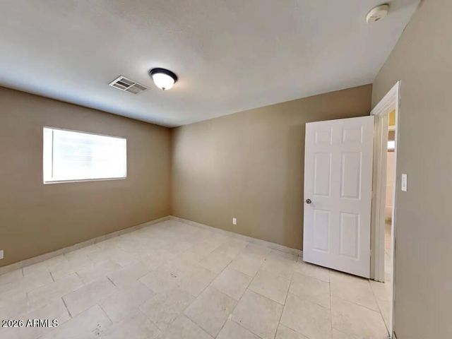 5047 W Tuckey Ln Way, Glendale, AZ 85301