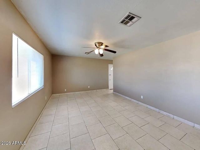5047 W Tuckey Ln Way, Glendale, AZ 85301
