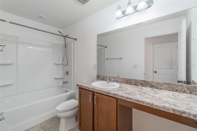 11220 GOLD COMPASS STREET, Gibsonton, FL 33534