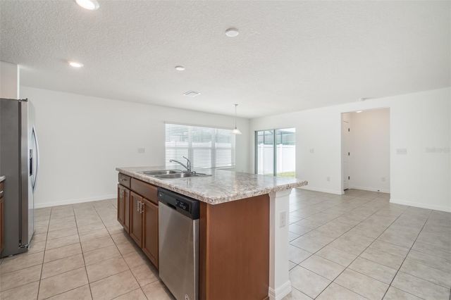 11220 GOLD COMPASS STREET, Gibsonton, FL 33534