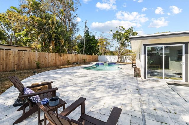 12120 CROFT DRIVE, Largo, FL 33774