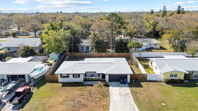 12120 CROFT DRIVE, Largo, FL 33774