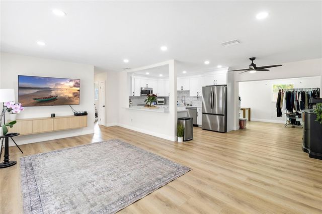 12120 CROFT DRIVE, Largo, FL 33774