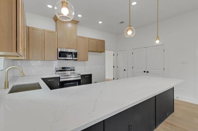 7956 Bonaire Street A, Houston, TX 77028