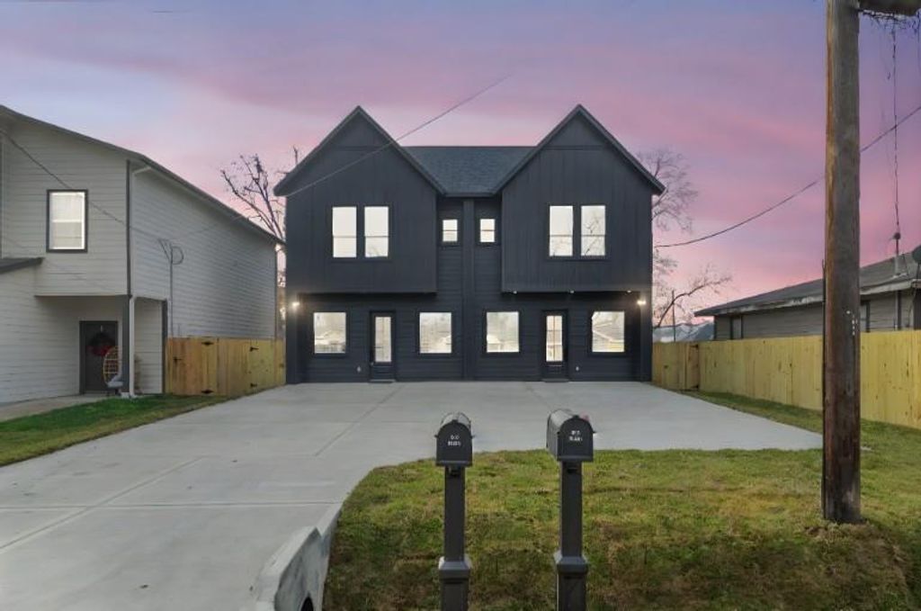7956 Bonaire Street A, Houston, TX 77028