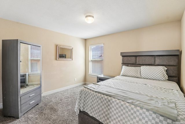 309 HIGHLAND PL, Cibolo, TX 78108