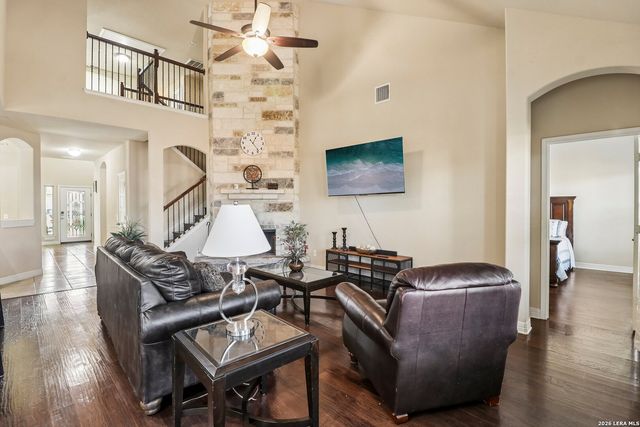 309 HIGHLAND PL, Cibolo, TX 78108