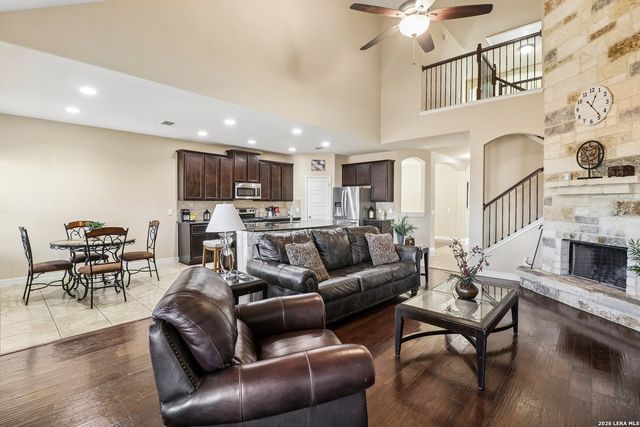 309 HIGHLAND PL, Cibolo, TX 78108