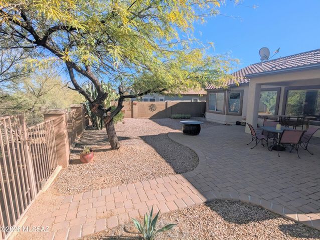14252 S Camino Burgos, Sahuarita, AZ 85629