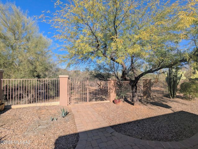 14252 S Camino Burgos, Sahuarita, AZ 85629