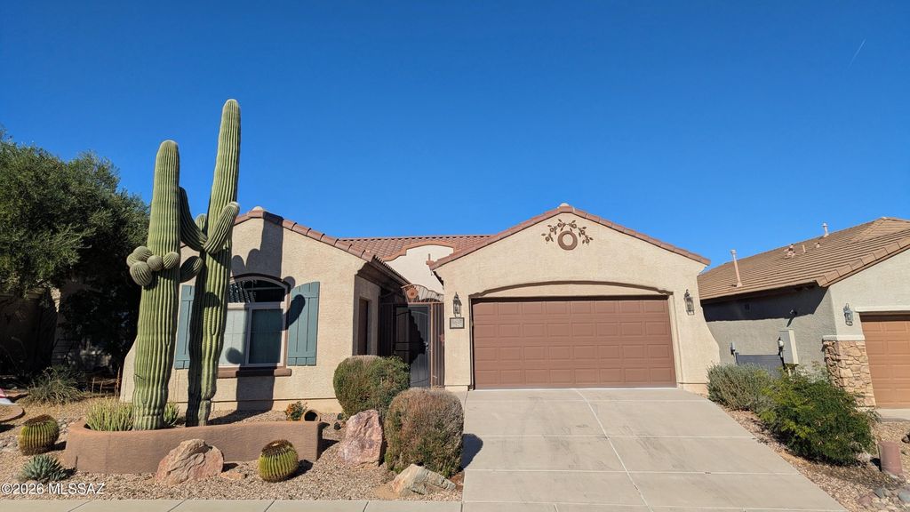 14252 S Camino Burgos, Sahuarita, AZ 85629