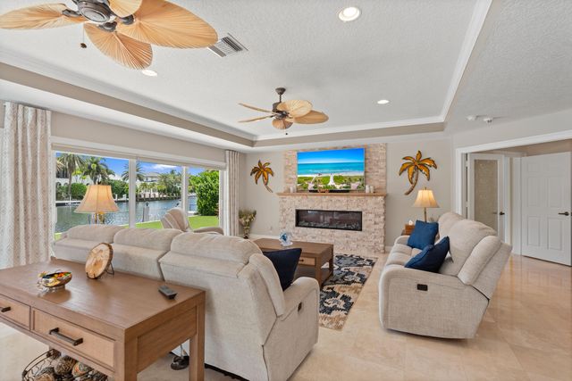 2600 NE 33rd Street, Lighthouse Point, FL 33064