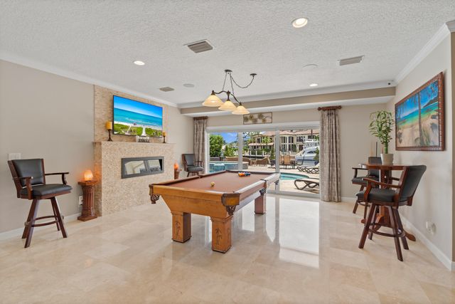 2600 NE 33rd Street, Lighthouse Point, FL 33064