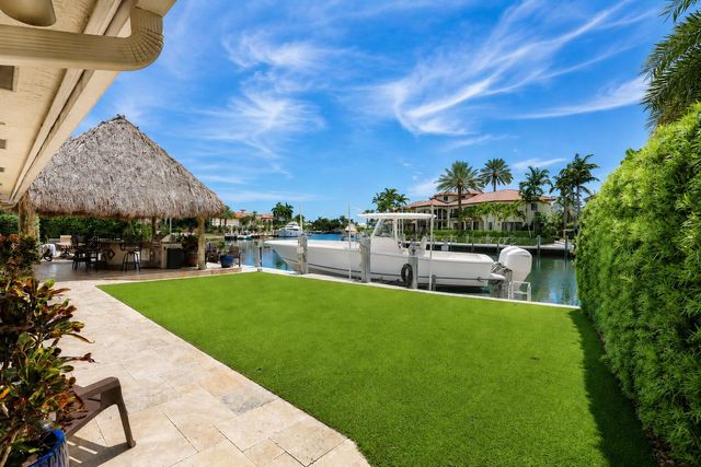 2600 NE 33rd Street, Lighthouse Point, FL 33064